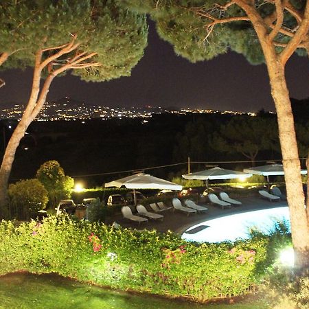 Agriturismo Lecanfore Guest House Castel di Leva ภายนอก รูปภาพ